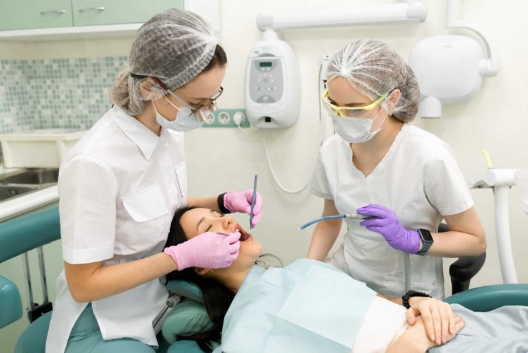 Centre dentaire moderne à Montréal : comment trouver ?