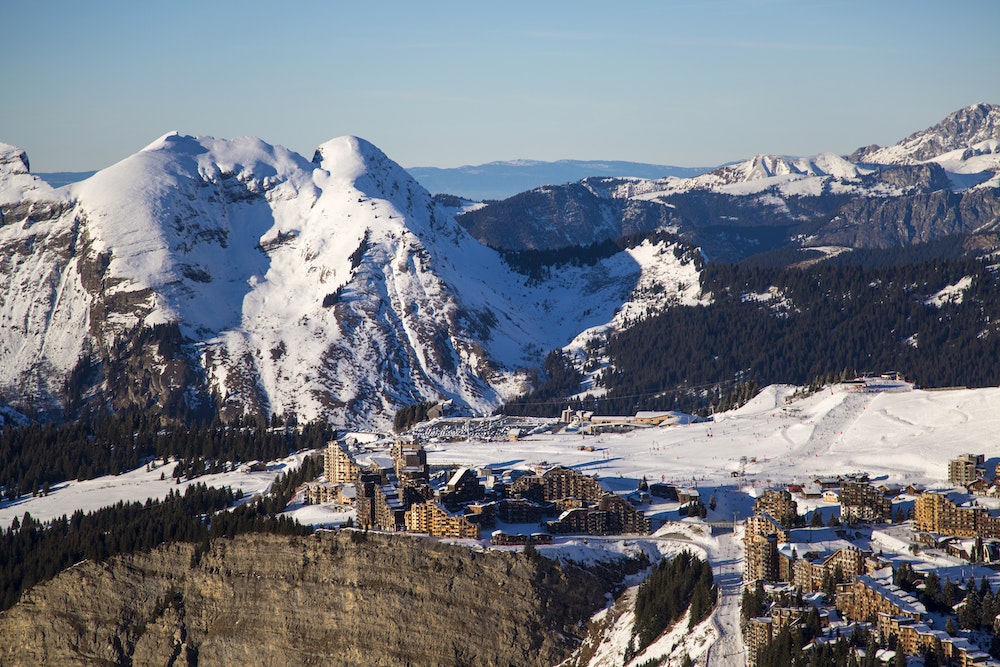 Quels sont les avantages de posséder une résidence secondaire aux Portes du Soleil ?